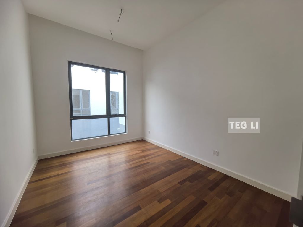 WhatsApp Image 2025-04-17 at 11.39.15 AM (15)