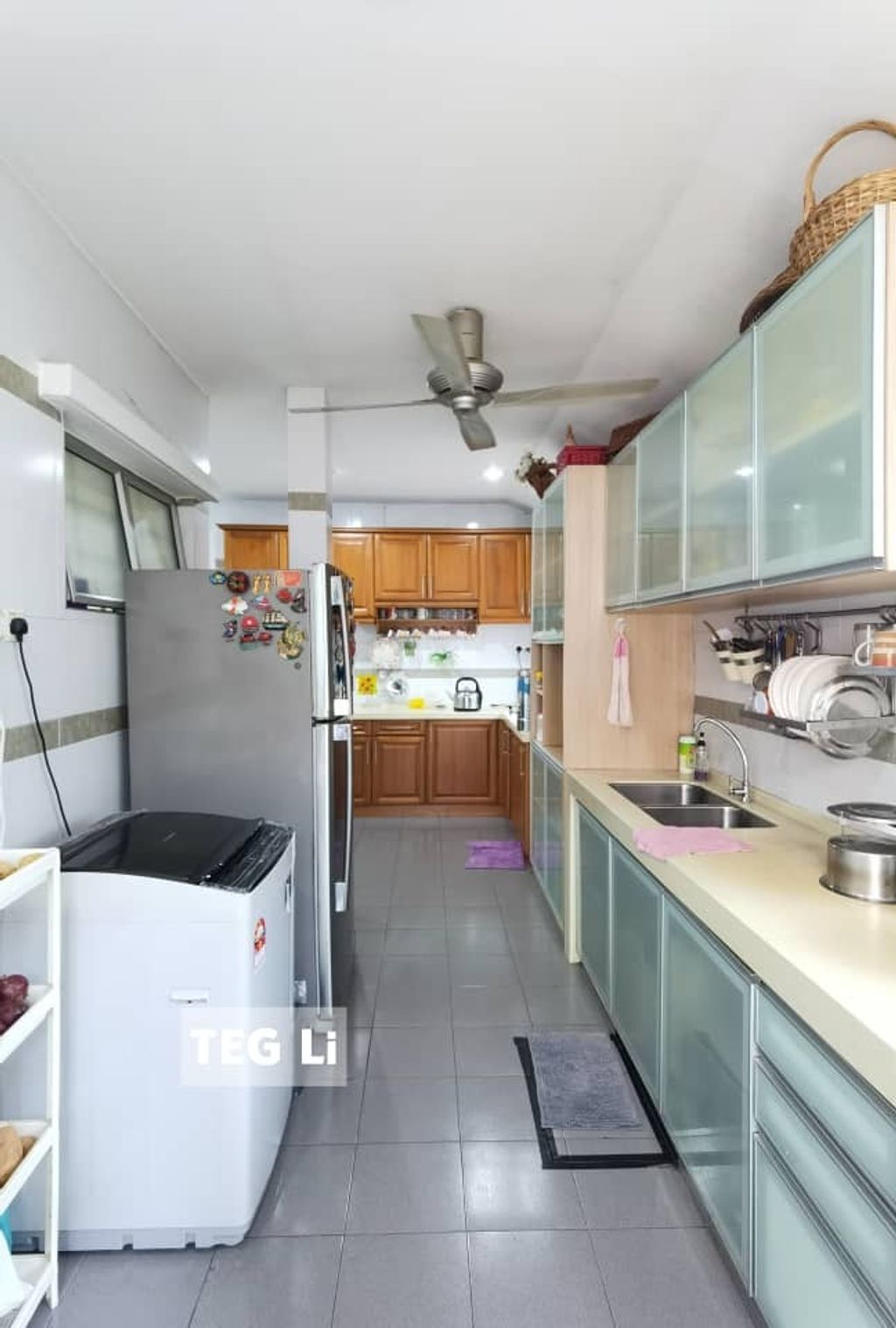 9facb7ec-cddd-415a-8ba4-4b1105a0e072