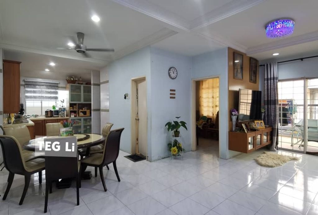 6dde5b4d-e073-4f7c-8161-203dcc30b654