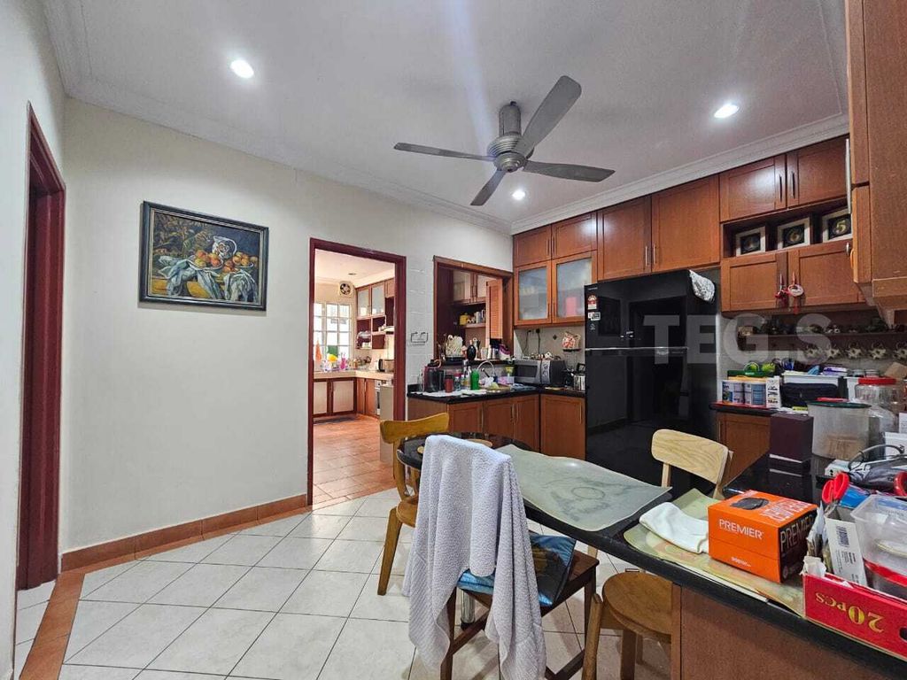 WhatsApp Image 2025-05-02 at 6.44.31 PM (1)