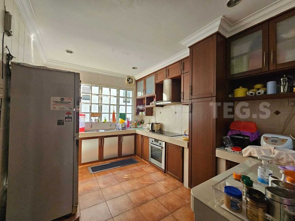 WhatsApp Image 2025-05-02 at 6.44.30 PM (1)