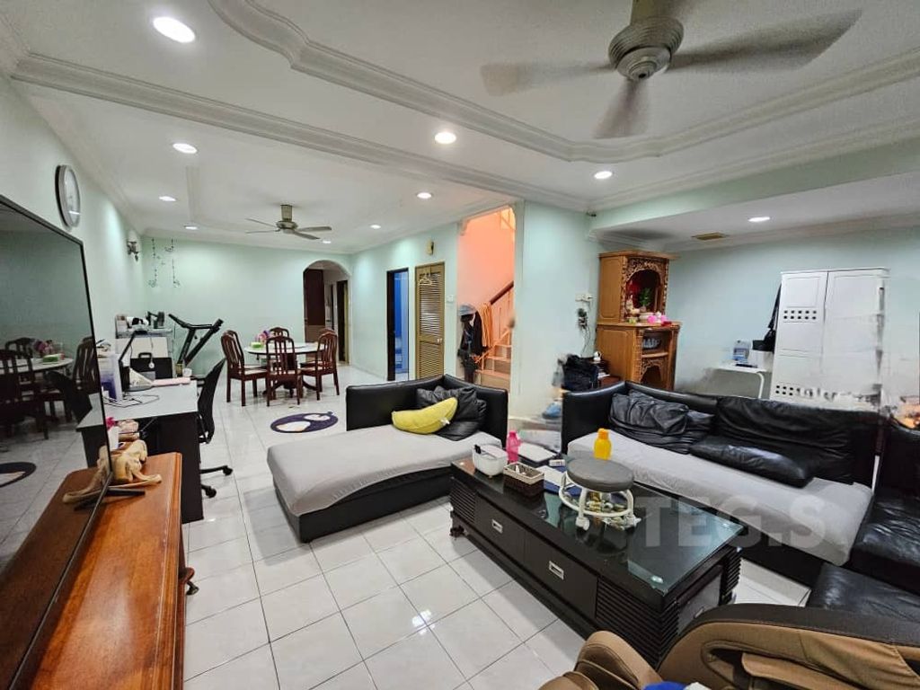 WhatsApp Image 2025-04-09 at 11.40.55 AM (2)