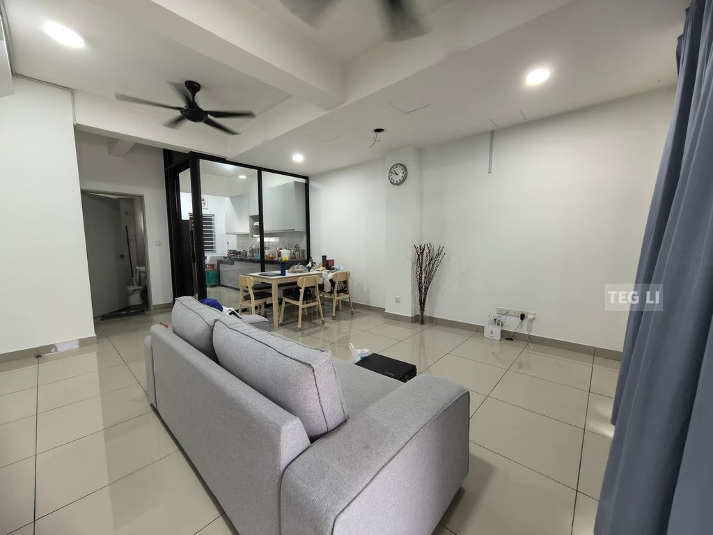 WhatsApp Image 2025-05-04 at 5.58.14 PM