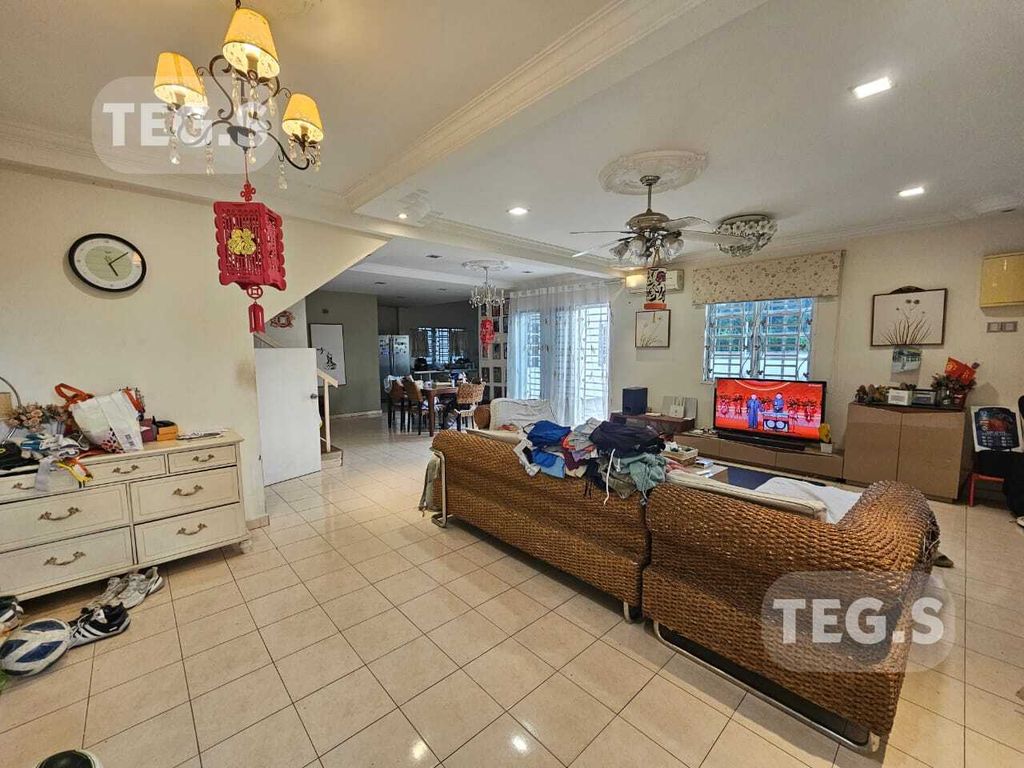 WhatsApp Image 2025-04-27 at 6.31.25 PM (2)