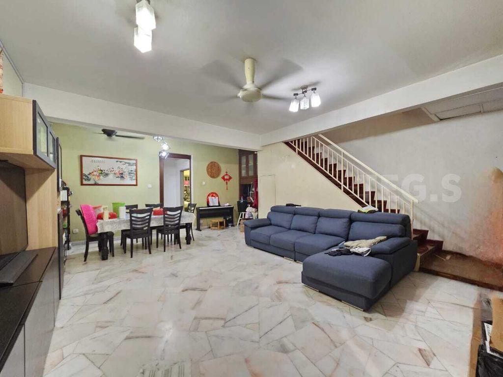 WhatsApp Image 2025-04-29 at 12.18.29 AM