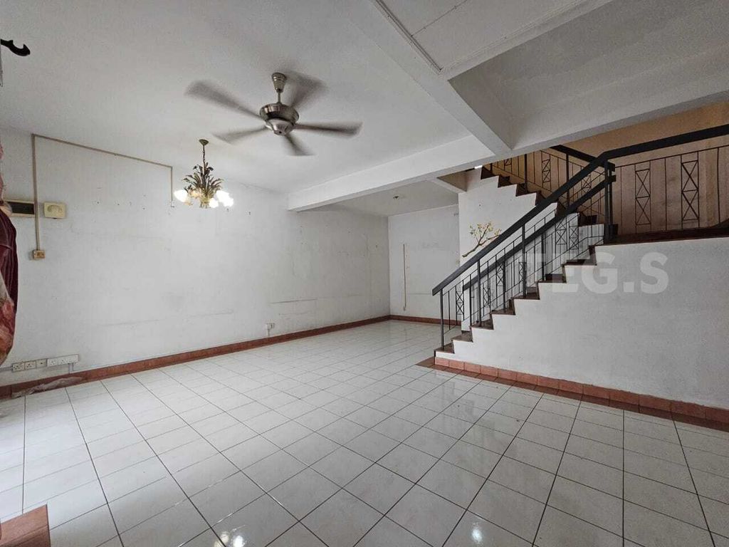 WhatsApp Image 2025-04-29 at 4.32.43 PM