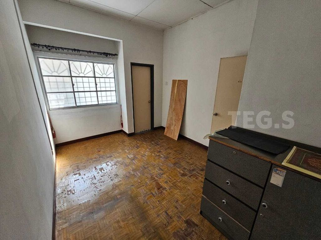 WhatsApp Image 2025-04-29 at 4.32.46 PM