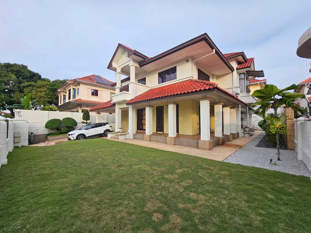 WhatsApp Image 2025-05-04 at 6.01.25 PM