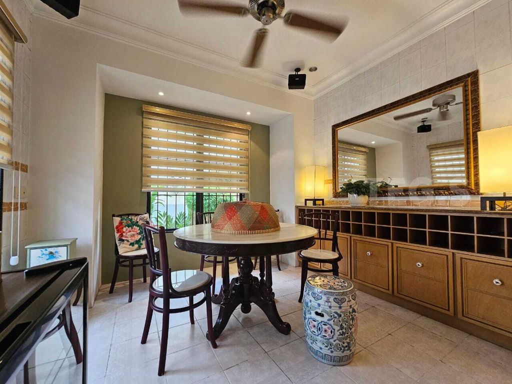 WhatsApp Image 2025-05-04 at 6.01.28 PM (2)