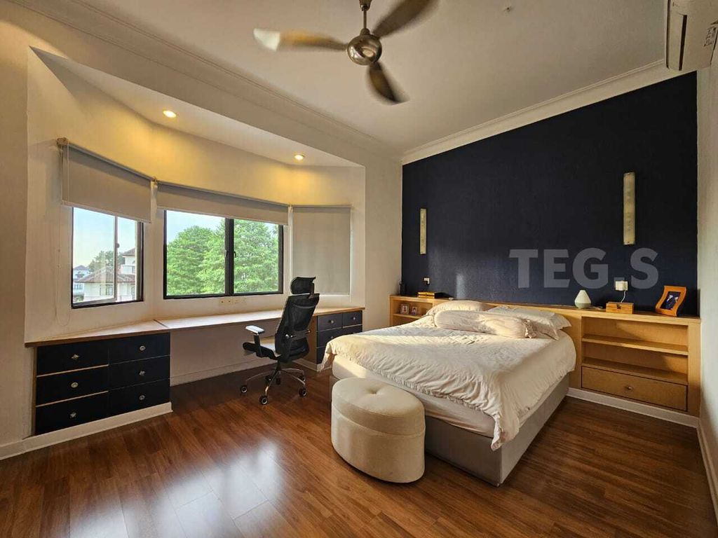 WhatsApp Image 2025-05-04 at 6.01.30 PM (1)