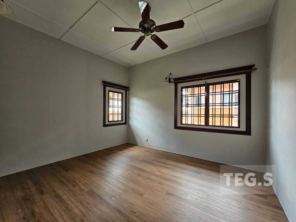 WhatsApp Image 2025-04-28 at 12.33.53 AM (1)