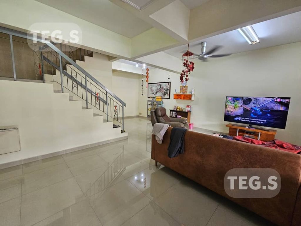 WhatsApp Image 2025-04-19 at 11.13.00 AM