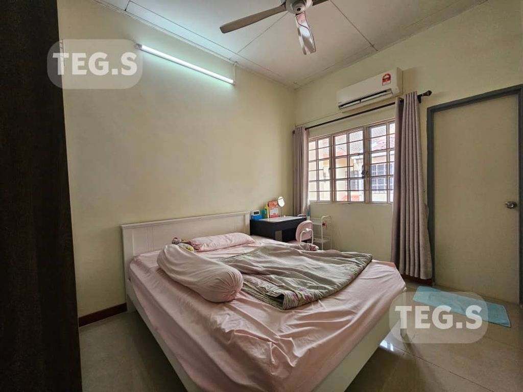 WhatsApp Image 2025-04-19 at 11.13.02 AM (1)