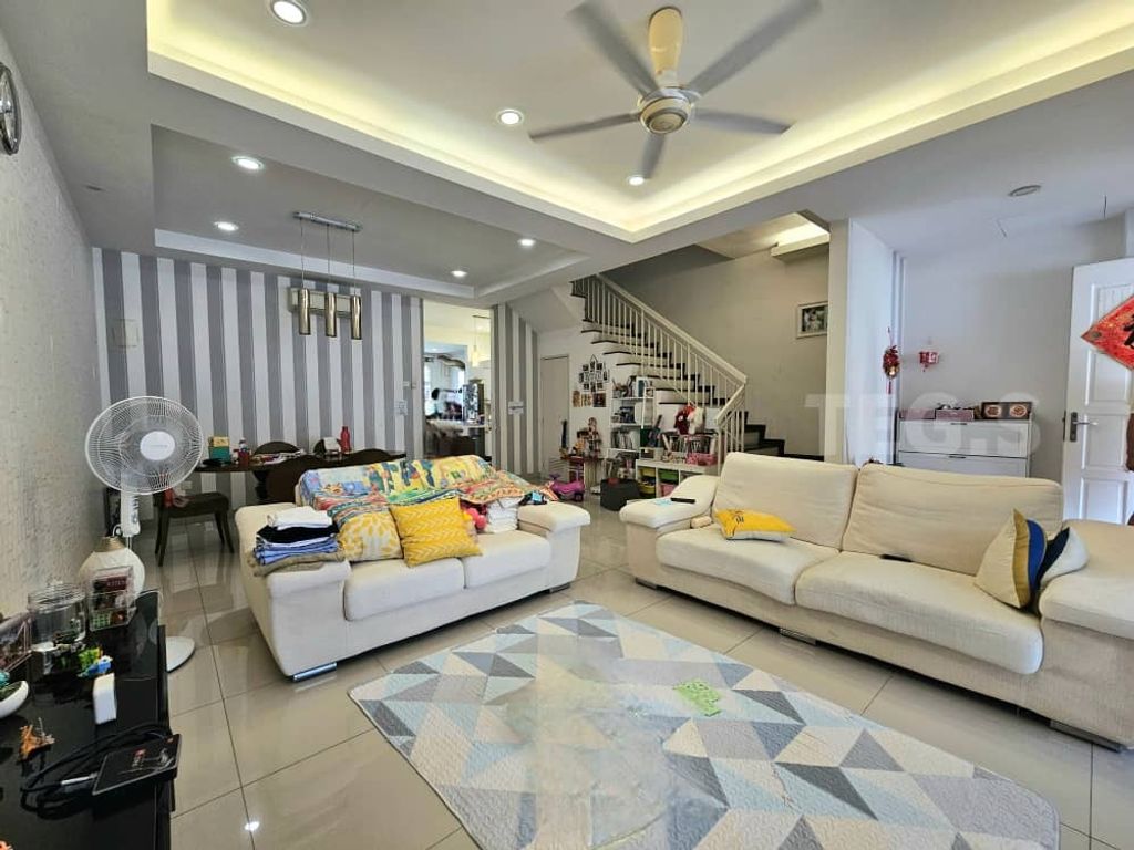 WhatsApp Image 2025-04-29 at 9.00.02 AM