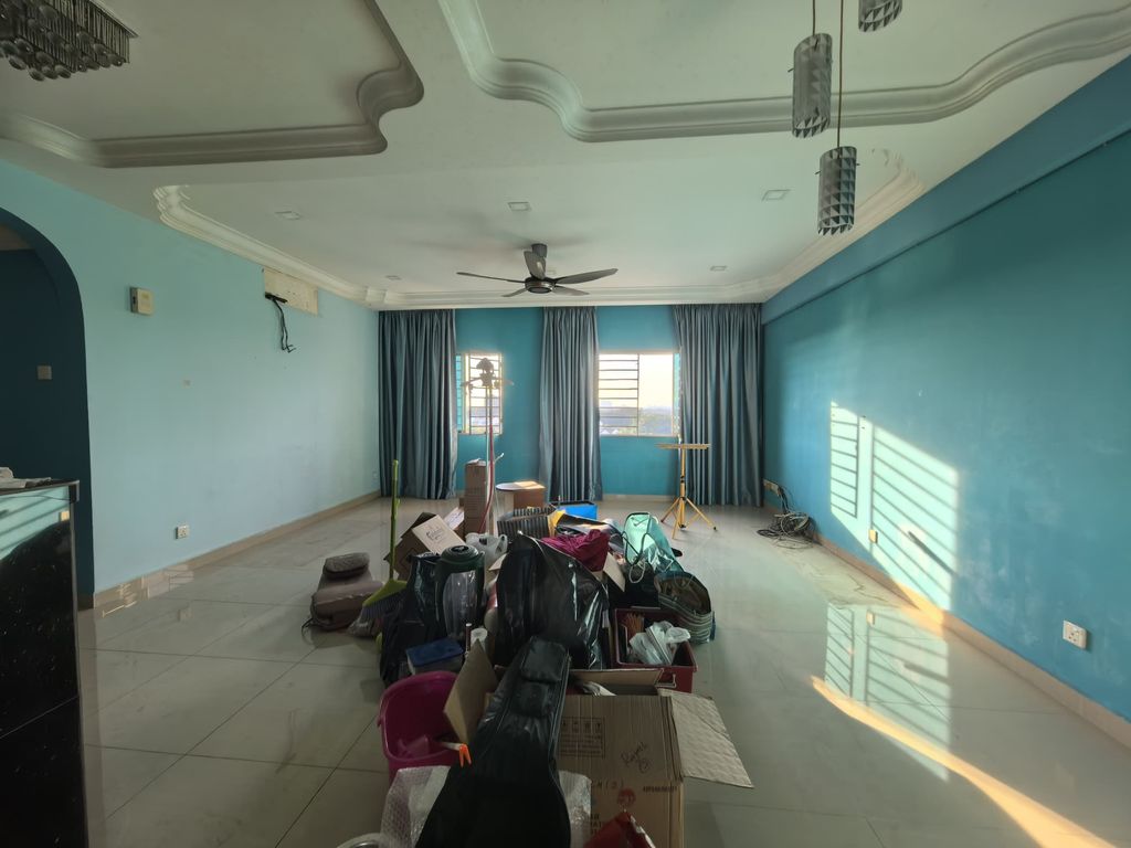 WhatsApp Image 2025-04-25 at 10.18.49 PM