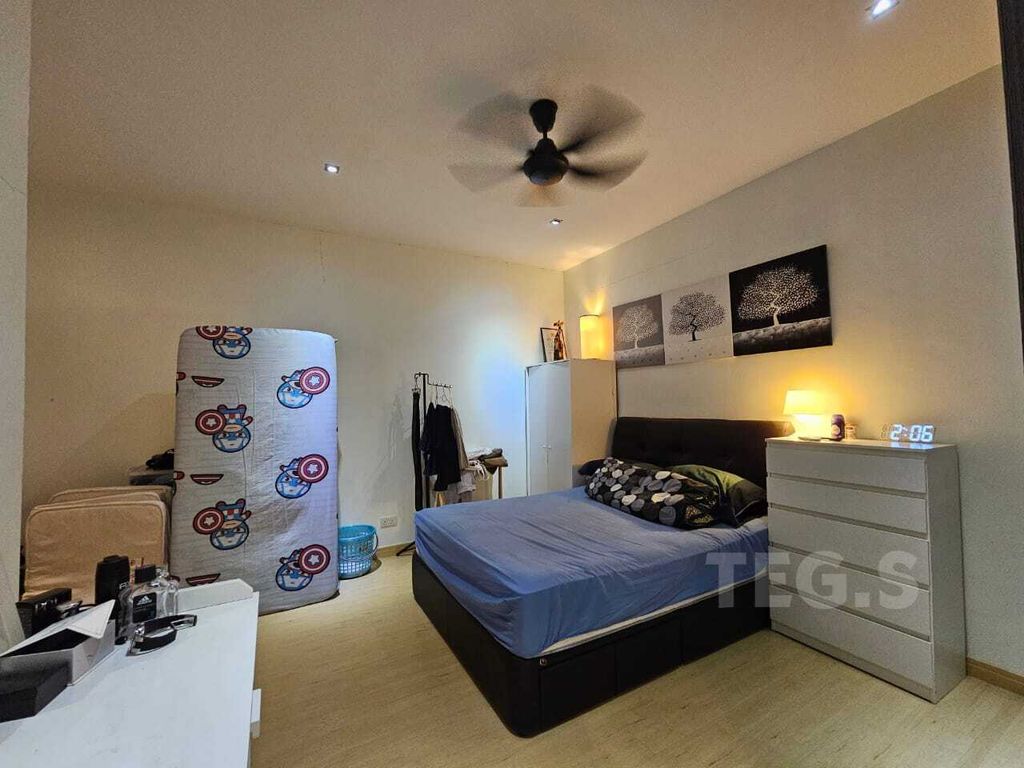 WhatsApp Image 2025-04-23 at 5.39.33 PM