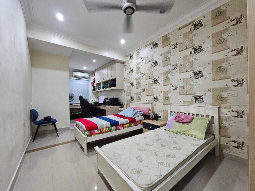 WhatsApp Image 2025-04-19 at 10.59.13 AM