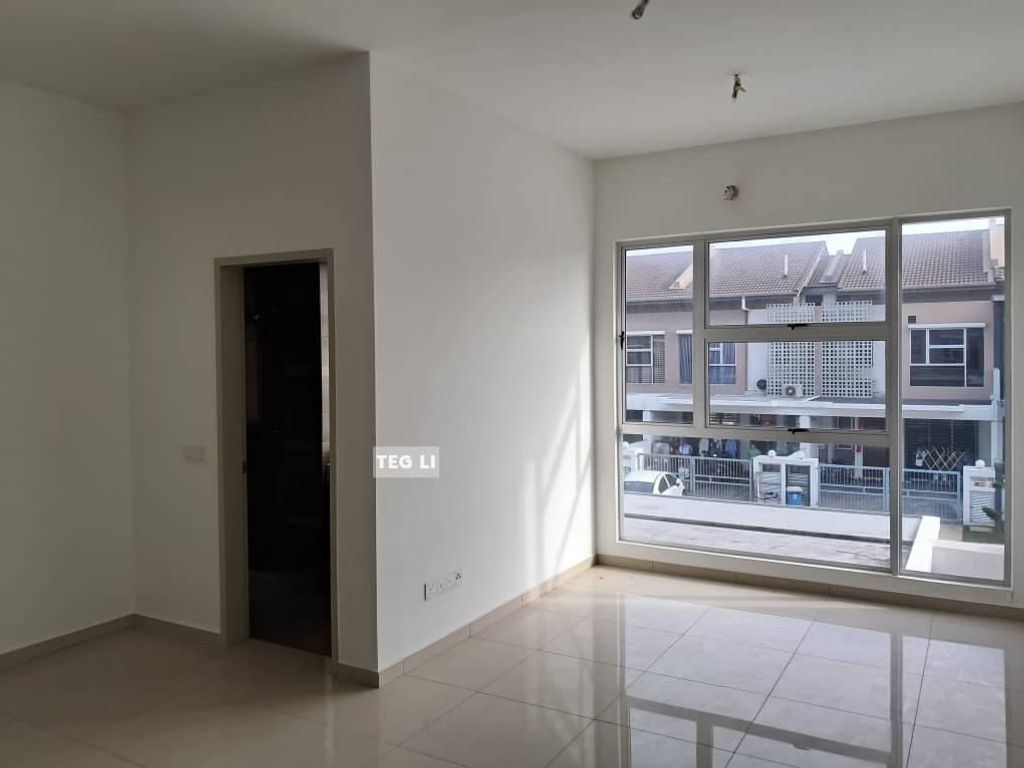 WhatsApp Image 2025-04-04 at 11.12.20 AM (3)