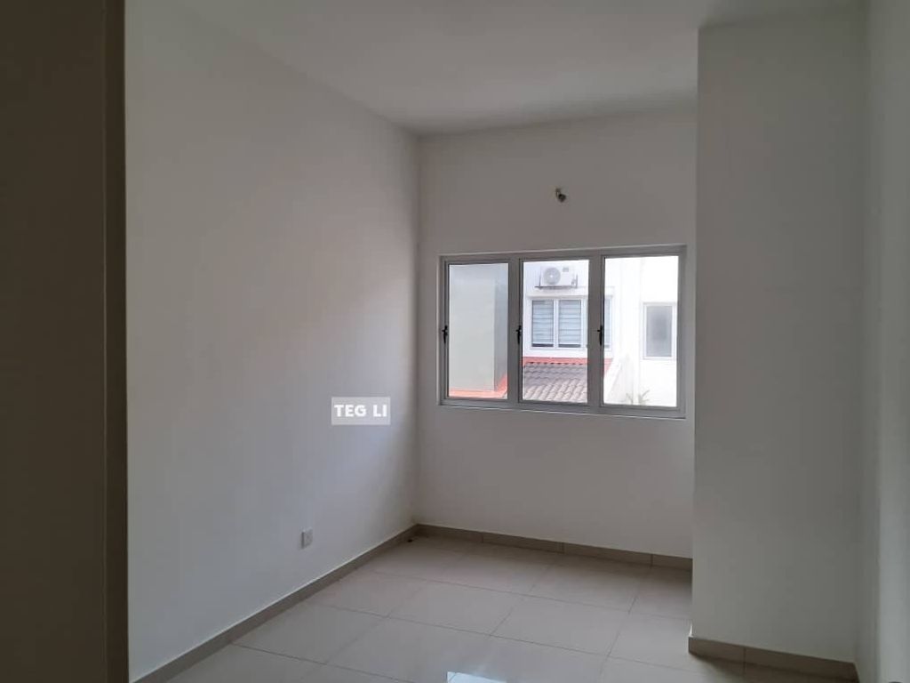 WhatsApp Image 2025-04-04 at 11.12.20 AM (5)