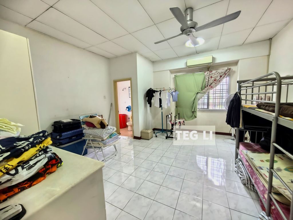 WhatsApp Image 2025-03-23 at 1.34.34 PM (1)