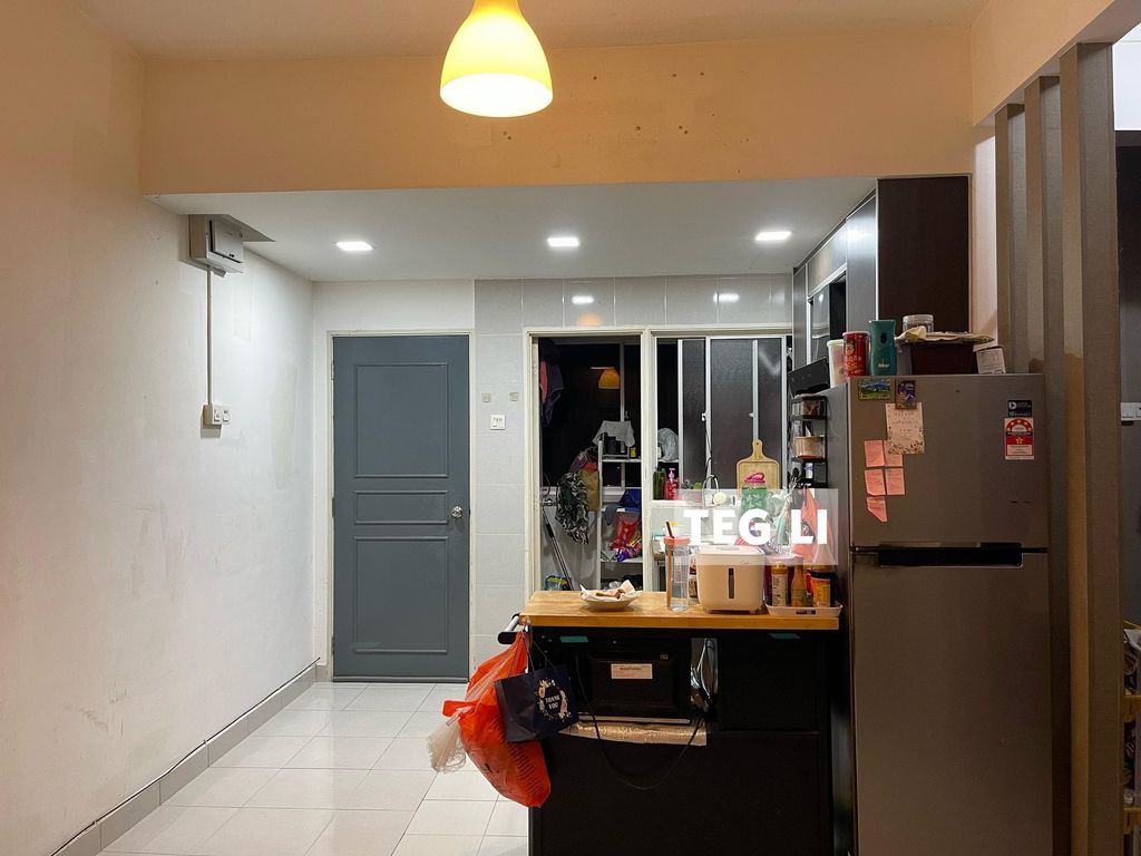 WhatsApp Image 2025-03-22 at 12.40.14 AM