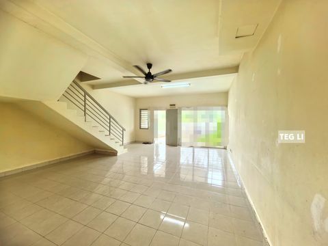 WhatsApp Image 2025-05-06 at 10.28.33 AM