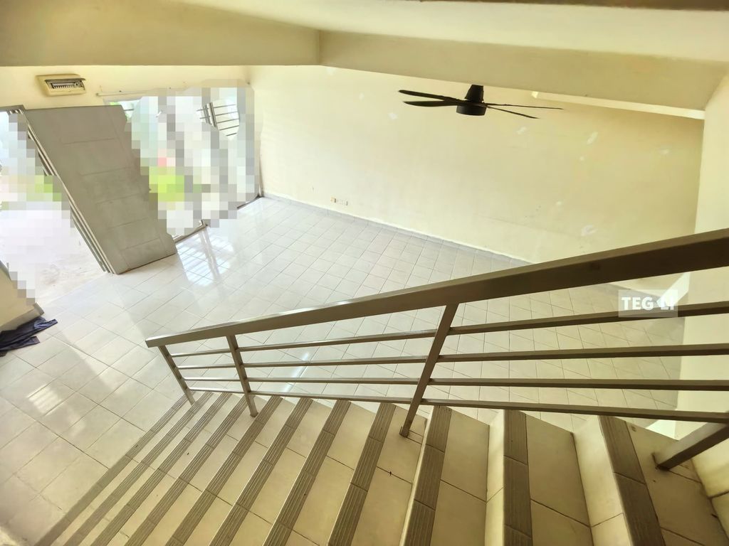 WhatsApp Image 2025-05-06 at 10.28.33 AM (1)