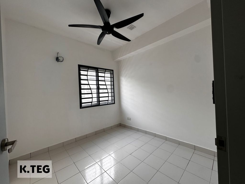 WhatsApp Image 2025-05-10 at 10.12.49 AM (2)