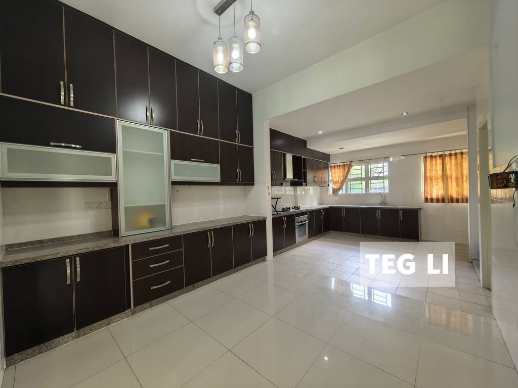 WhatsApp Image 2024-12-12 at 12.52.50 AM (1)