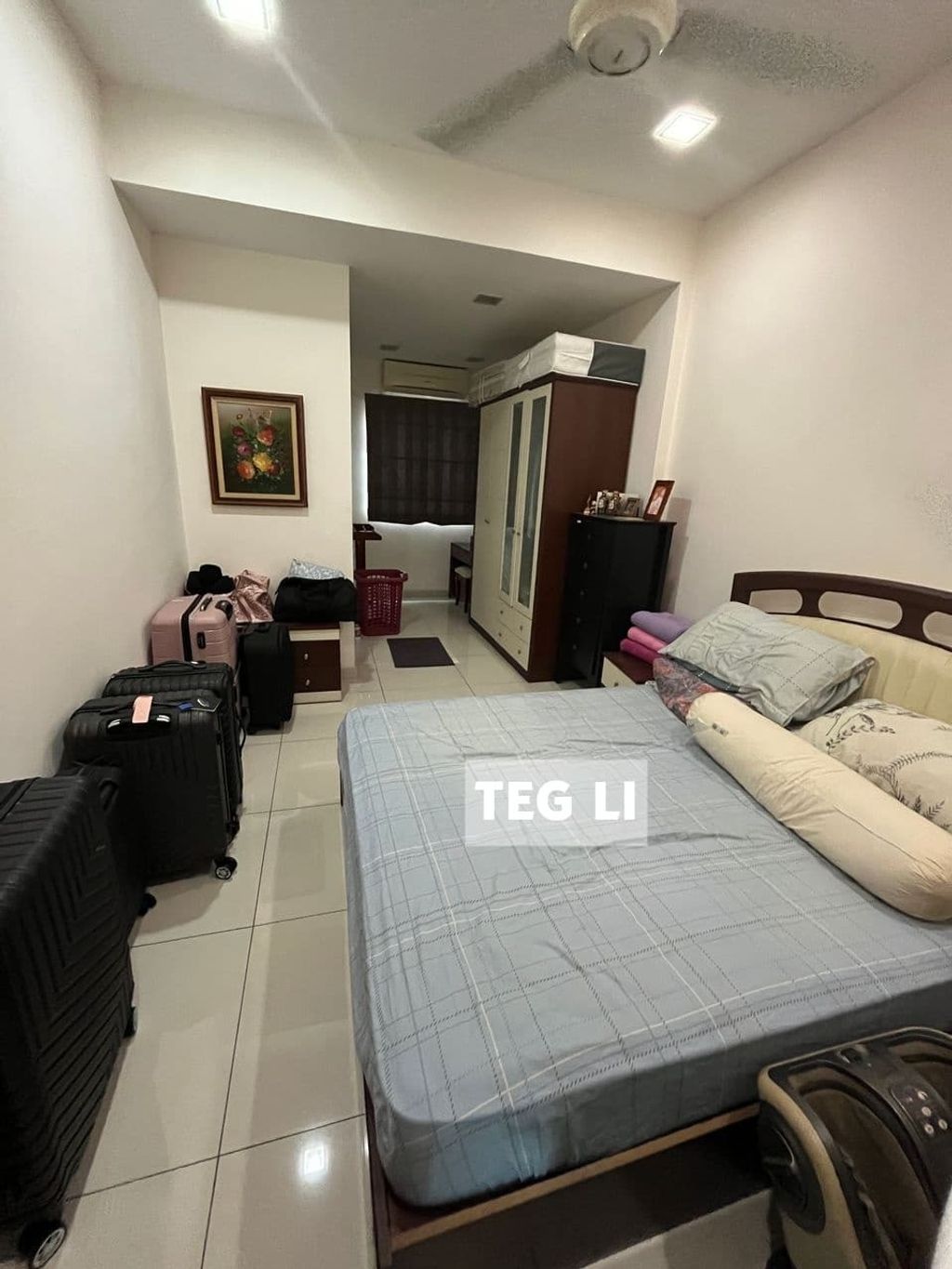 WhatsApp Image 2025-04-19 at 11.00.40 AM