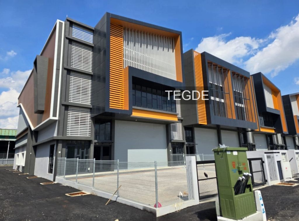 photo_2025-05-26_17-09-42