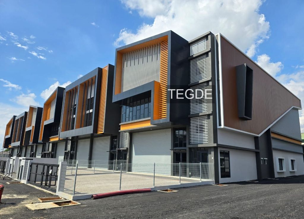 photo_2025-05-26_17-09-46