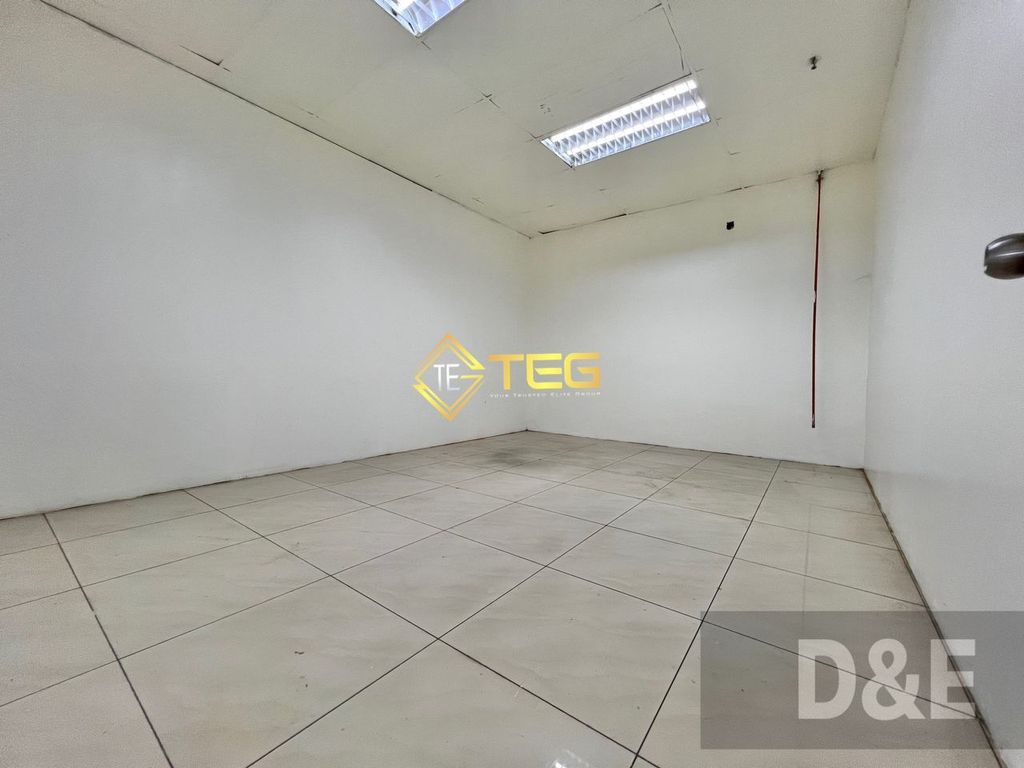 WhatsApp Image 2025-05-29 at 10.35.42 PM (1)