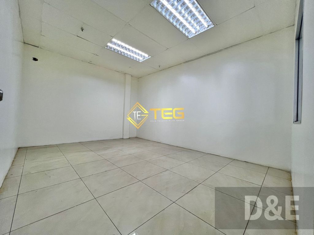 WhatsApp Image 2025-05-29 at 10.35.43 PM (1)