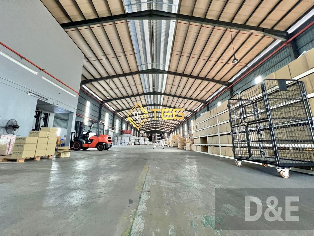 WhatsApp Image 2025-05-29 at 10.35.43 PM (2)