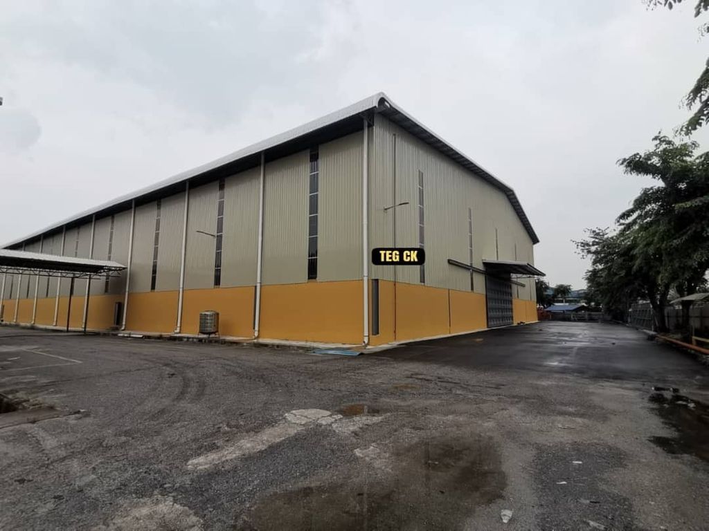 WhatsApp Image 2025-05-28 at 10.39.05 AM