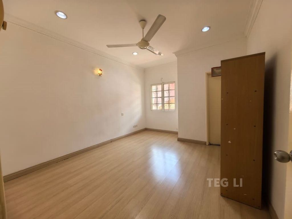 WhatsApp Image 2025-11-07 at 2.14.46 PM