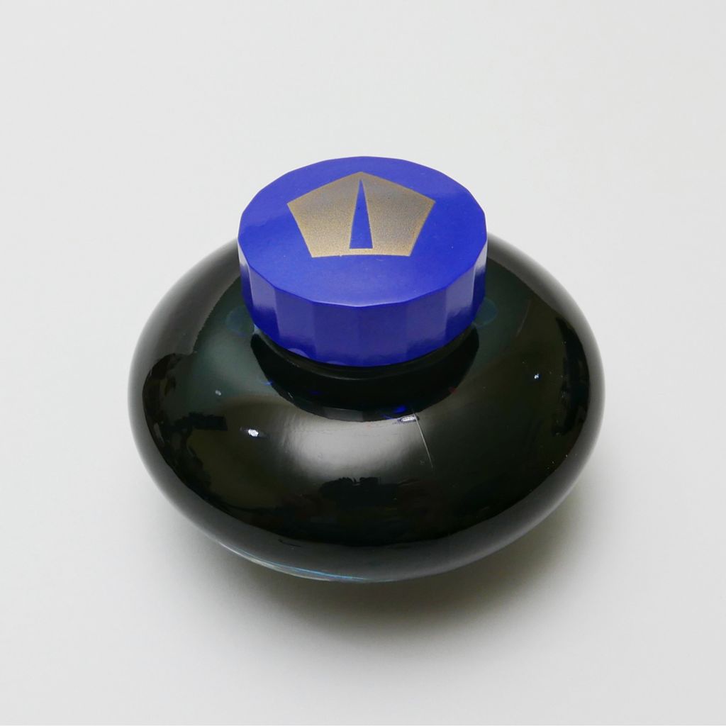i-03