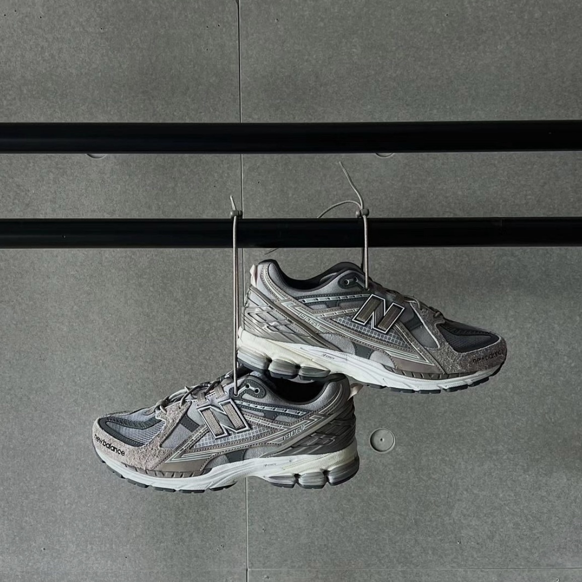 Invincible x N.HOOLYWOOD x New Balance M1906NIH – Sunrise.tw Invincible x N.HOOLYWOOD x New Balance M1906NIH – Sunrise.tw