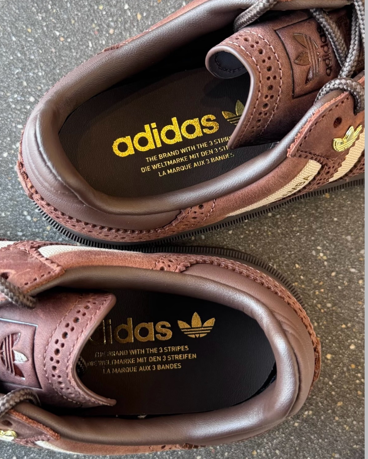 image_B7C119E2-6F08-447D-A6C4-5C4D0C1361E7_1762410280