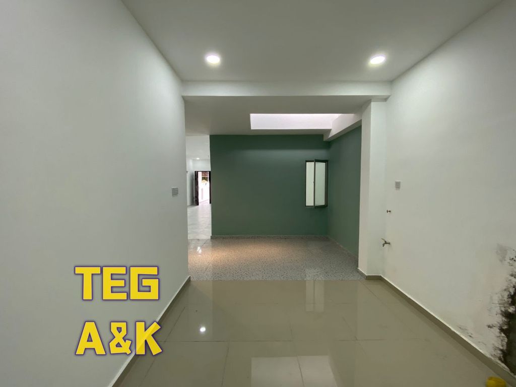 Renovated Taman Palm Grove Klang 20x100 Single Storey House Freehold