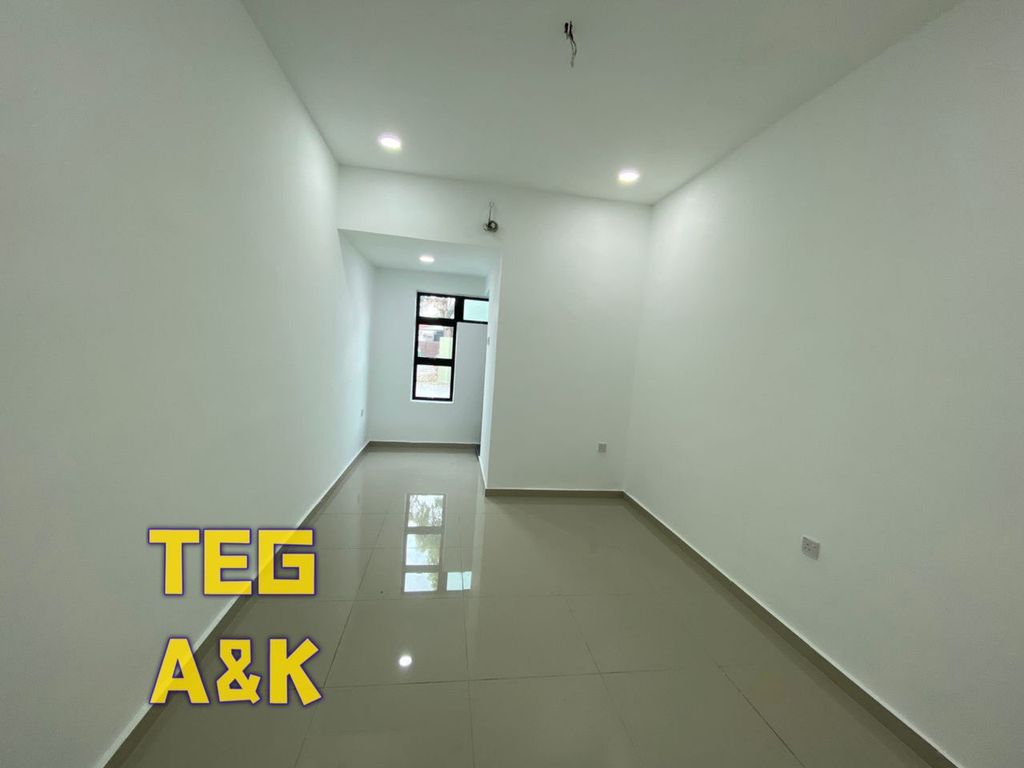 Renovated Taman Palm Grove Klang 20x100 Single Storey House Freehold
