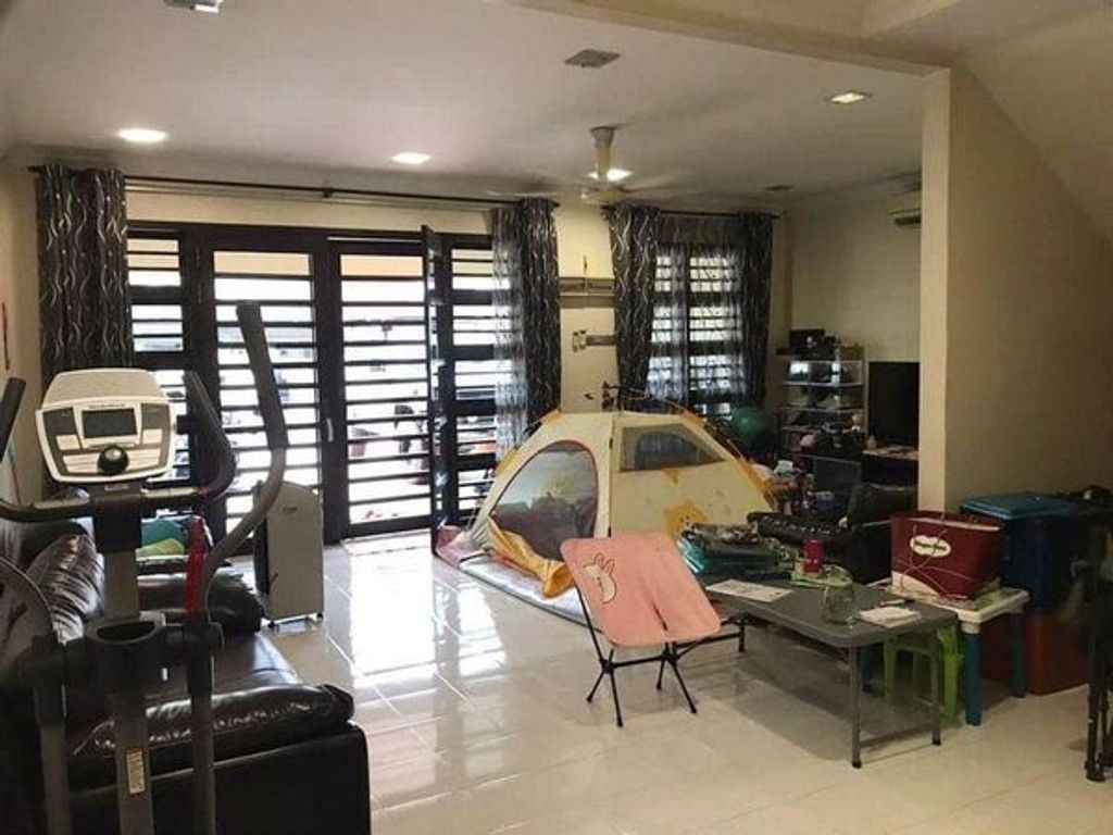 Renovated Extended Bandar Parkland Bukit Tinggi 3 Klang Double Storey House 20x75 Gated Taniel