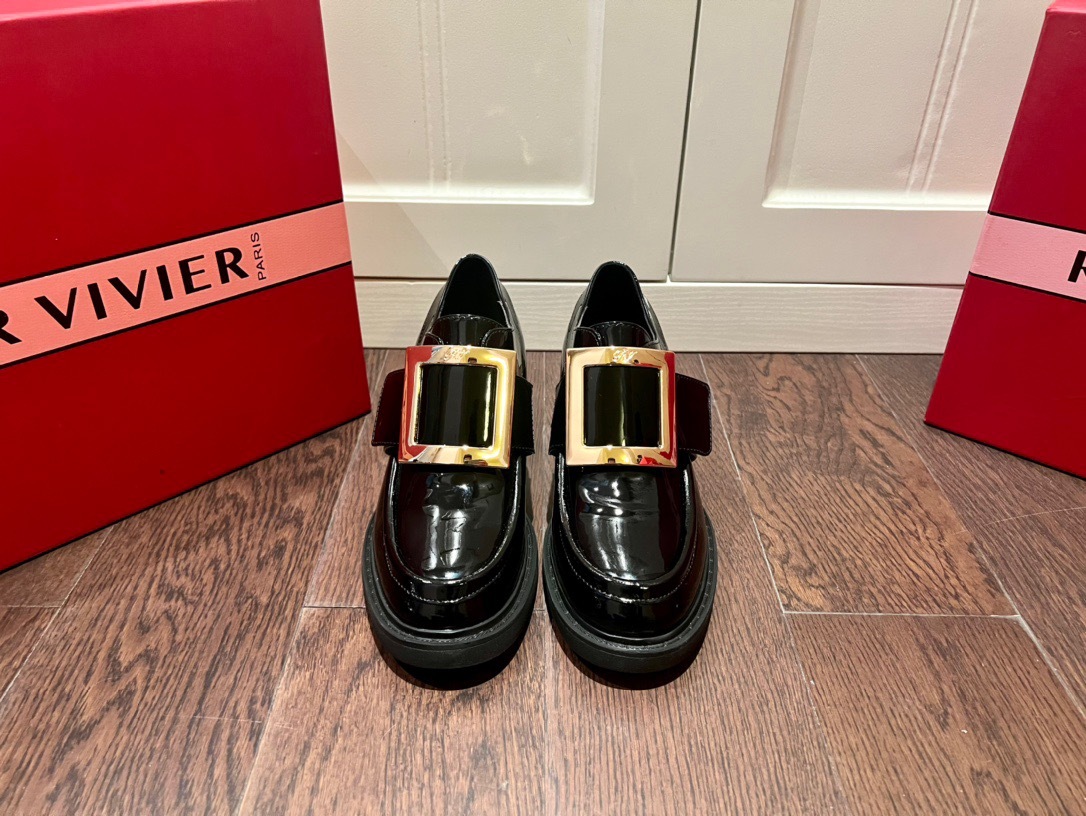 E2F4F698-F94F-40C6-8C8C-9D754214997B