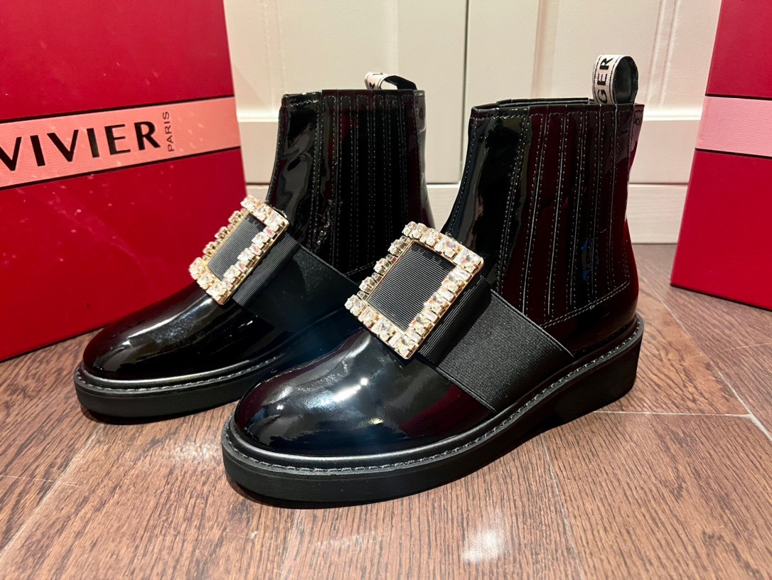 29B3429C-274F-49C9-8314-970E57A4DE70