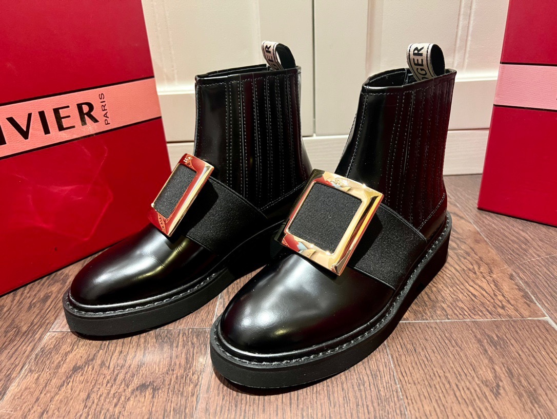 D525E82D-9D45-4A18-939D-C36C3E521524