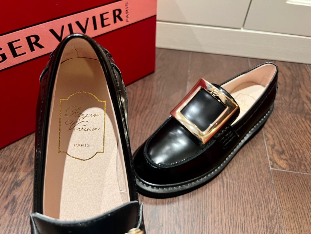 EA8DBB08-BEBB-44A5-A5A7-E2A1514260AC