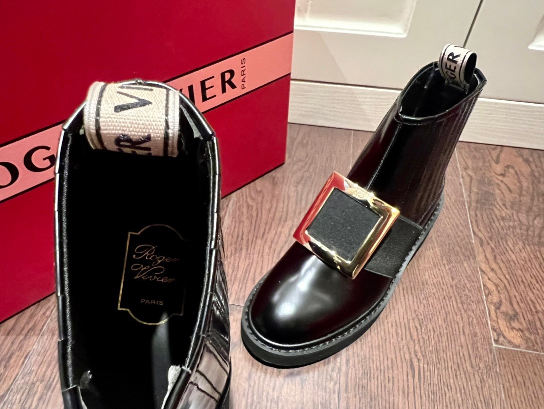 BB89742E-87B7-4168-8509-940C8AE940F0