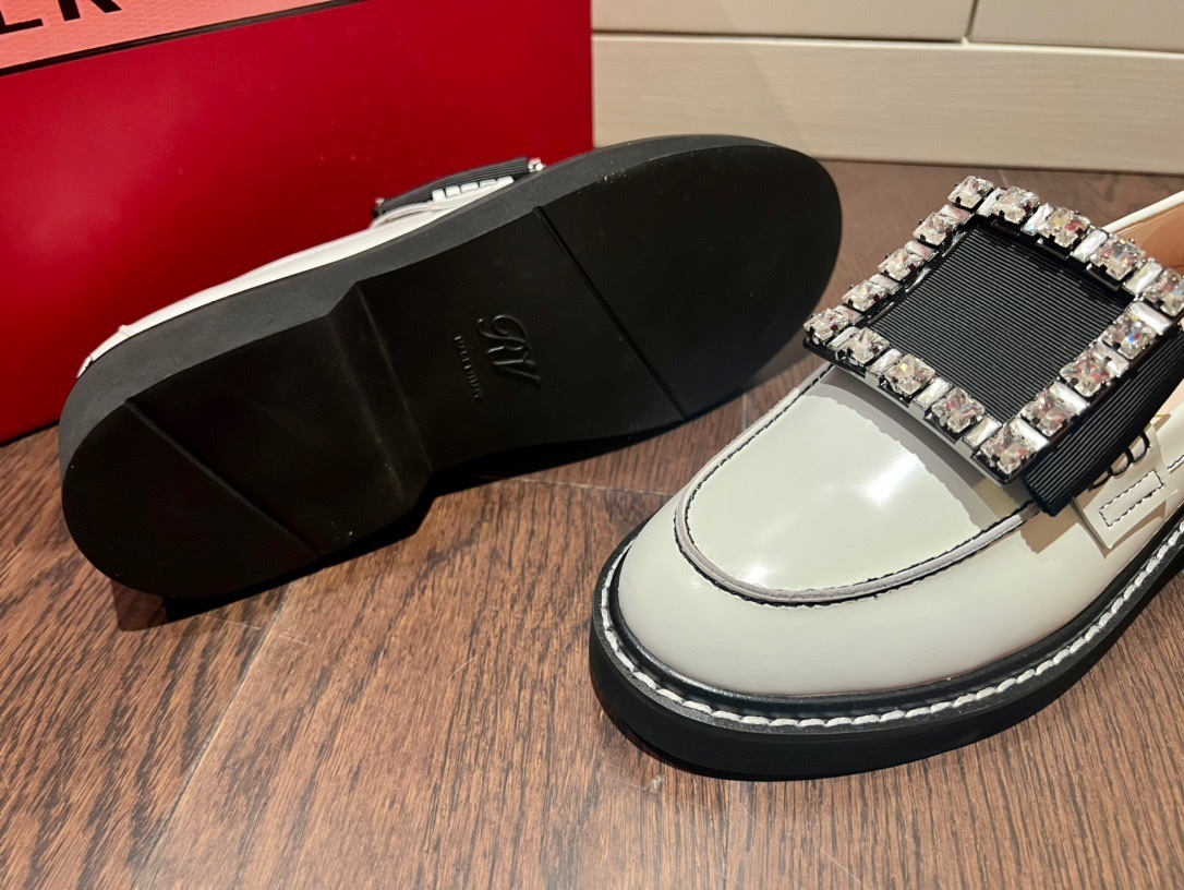 7D522EC8-9C94-4CBE-BF2E-F8C598EE3778