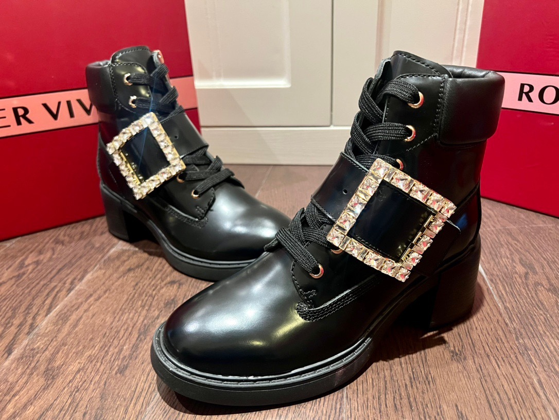 1A9A82C6-B1DC-4921-BDCF-16AF7DA358FA